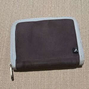 American Eagle Outfitters Wallet